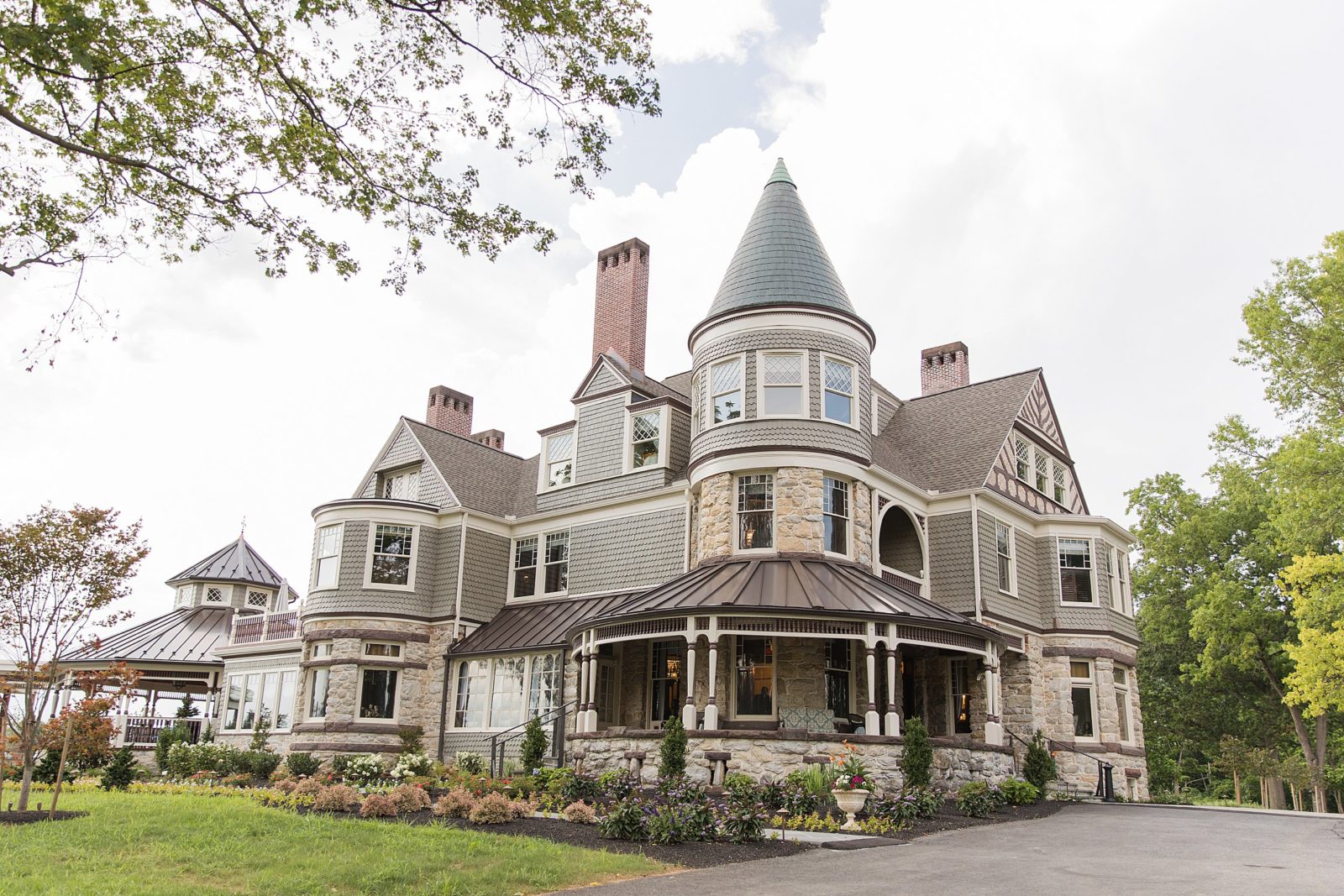 Devon + Ben The Willows at Mansion Wedding A WordPress Site